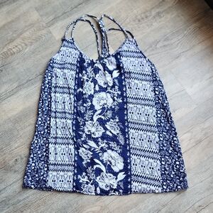 Floral Patterned Sleeveless Top